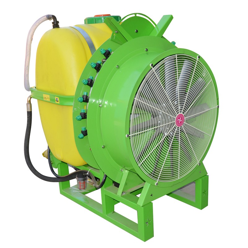 탑재된 정원 분무기